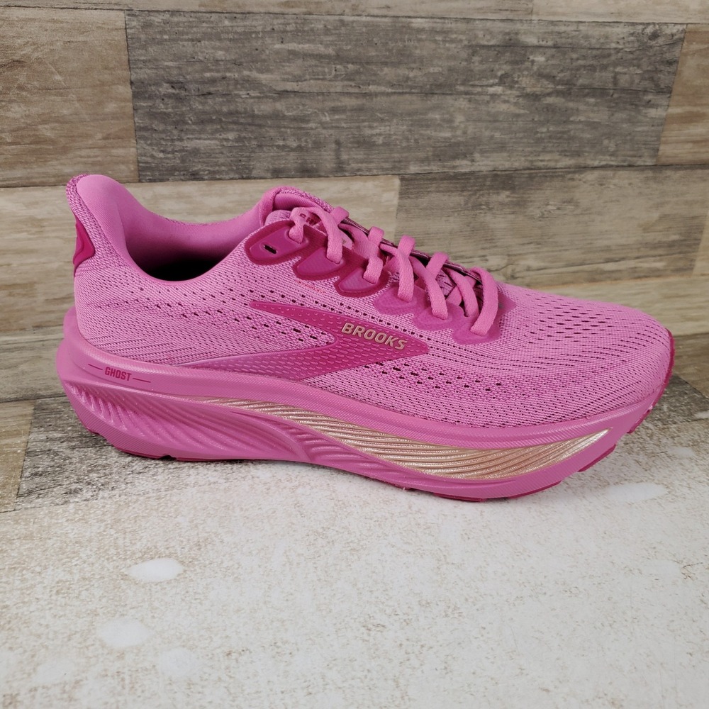 Brooks Ghost 17 Womens Shoes Sz 7.5 B Running Pink Fuchsia Gold Lace Up Sneakers